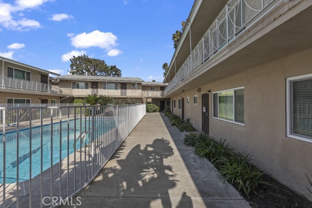 Detail Gallery Image 50 of 75 For 921 S Park Cir #4,  Anaheim,  CA 92804 - 2 Beds | 1 Baths