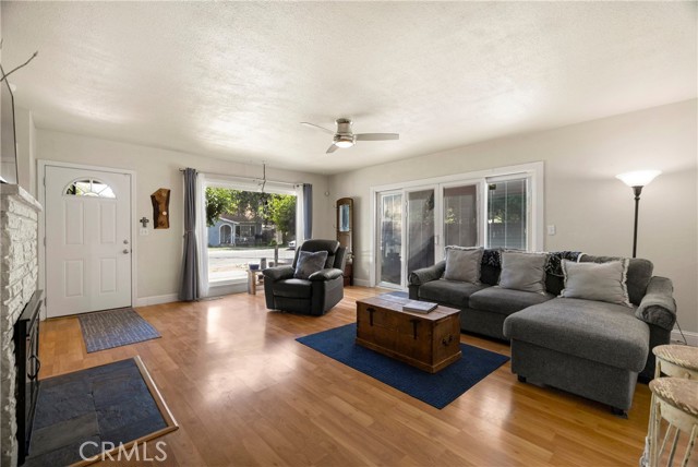 Detail Gallery Image 11 of 45 For 401 W 6th Ave, Chico,  CA 95926 - 2 Beds | 1 Baths