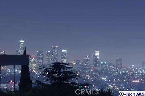 4 Bed Home for Sale in Los Feliz, California