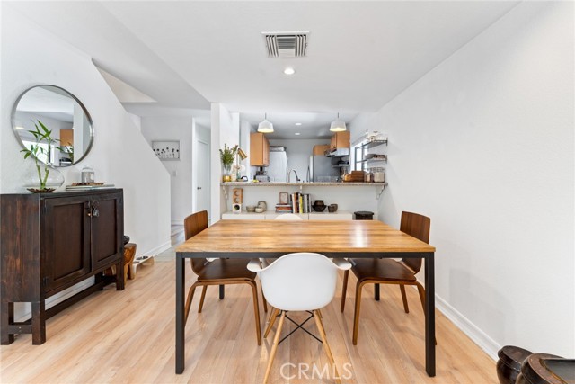 350 Burchett Street, 101 photo 8
