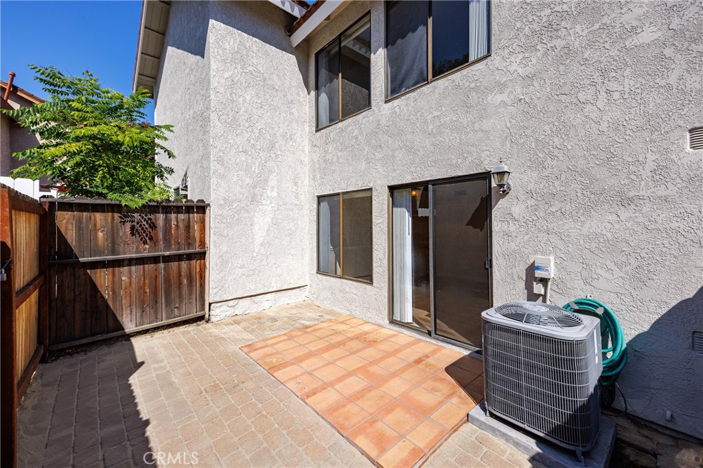 1cd6e9ca C44e 4dc1 8f40 17d752475396