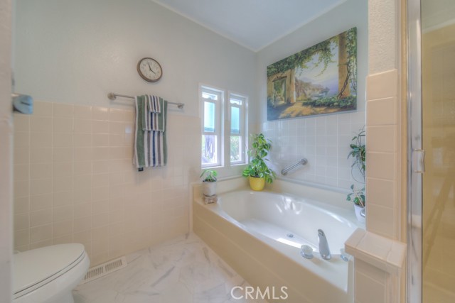 Detail Gallery Image 28 of 74 For 1473 Salem Ct, Oceanside,  CA 92057 - 4 Beds | 4 Baths