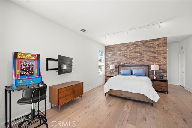 Detail Gallery Image 21 of 44 For 2470 via Alta, –,  CA 92108 - 2 Beds | 2/1 Baths