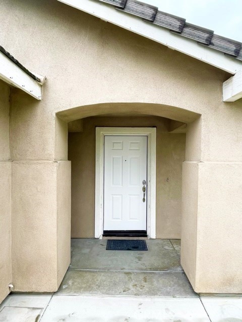 Detail Gallery Image 6 of 63 For 5220 Holstein Way, Jurupa Valley,  CA 92509 - 3 Beds | 2 Baths