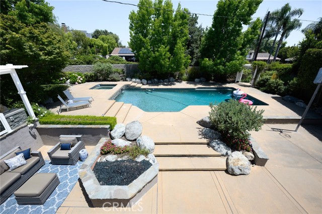 9642 James Circle, Villa Park CA: https://media.crmls.org/medias/1cd8c77b-da43-4bca-a566-b617b28d0ce2.jpg