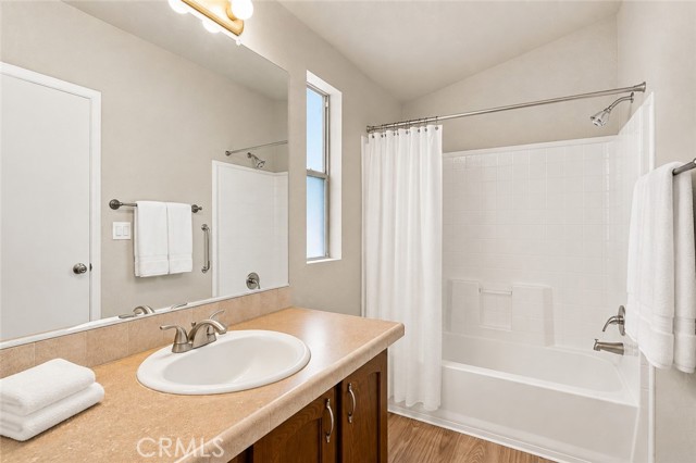4201 Topanga Canyon Boulevard, 21 photo 11