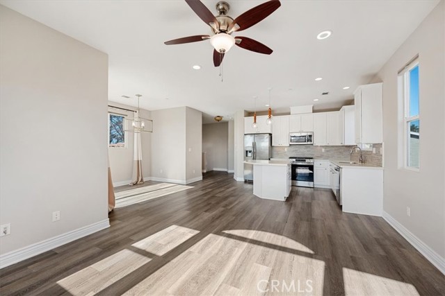 Detail Gallery Image 8 of 34 For 114 Village, Pismo Beach,  CA 93449 - 4 Beds | 2/1 Baths