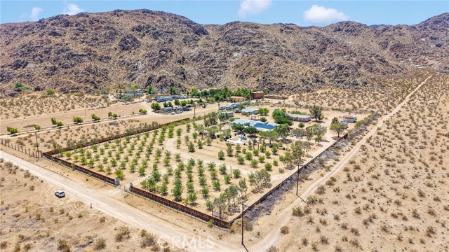 Detail Gallery Image 1 of 75 For 12660 Ivanhoe Rd, Lucerne Valley,  CA 92356 - 12 Beds | 12 Baths