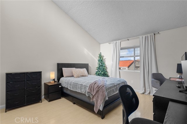 Detail Gallery Image 29 of 43 For 31363 the Old Road, Castaic,  CA 91384 - 3 Beds | 2/1 Baths