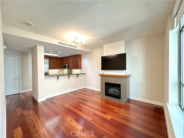 700 E Street, San Diego, California 92101, 1 Bedroom Bedrooms, ,2 BathroomsBathrooms,Residential,For Sale,E Street,OC24112082