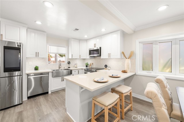 6019 Greentop Street, Lakewood CA: https://media.crmls.org/medias/1cdcb199-f9cd-411d-9043-f113b440128e.jpg