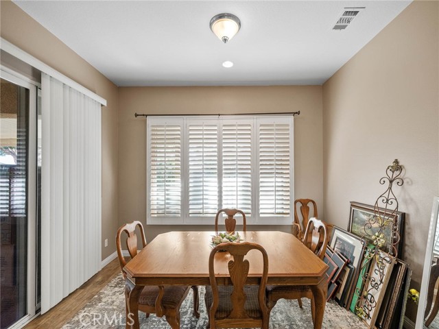 Detail Gallery Image 9 of 39 For 10598 Archerwill Rd, Apple Valley,  CA 92308 - 3 Beds | 2 Baths