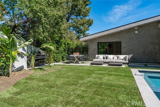 Detail Gallery Image 59 of 65 For 22268 Avenue San Luis, Woodland Hills,  CA 91364 - 5 Beds | 5/1 Baths