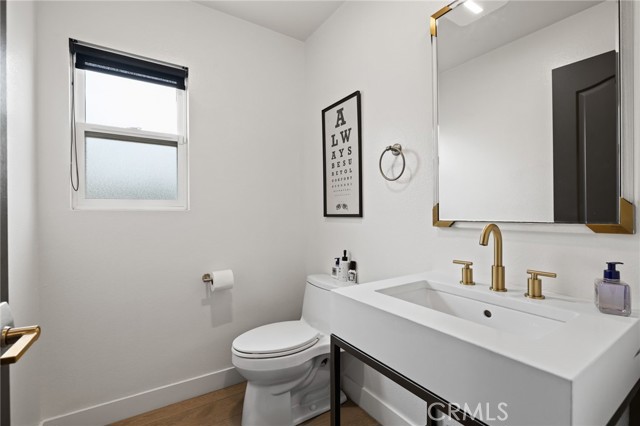 134 Monte Vista Avenue, Costa Mesa CA: https://media.crmls.org/medias/1cdd0a9f-834f-4ff3-8239-28eb67e5819a.jpg