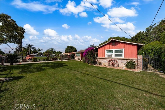 Detail Gallery Image 3 of 37 For 12652 Oaks Ave, Chino,  CA 91710 - 3 Beds | 1 Baths