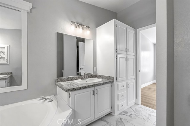 Detail Gallery Image 29 of 41 For 1218 E Cleveland #103,  Madera,  CA 93628 - 3 Beds | 2 Baths