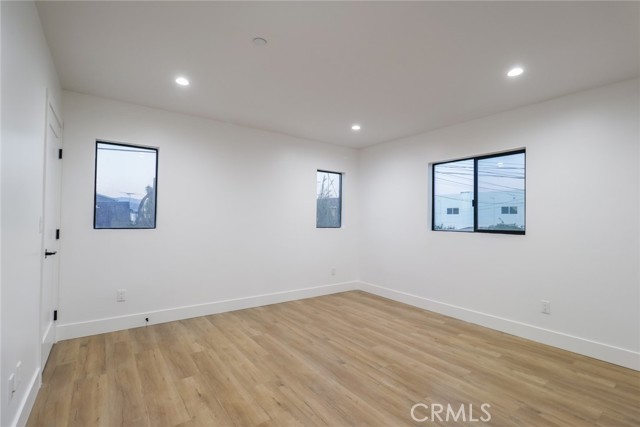 Detail Gallery Image 23 of 36 For 4649 Pickford, Los Angeles,  CA 90019 - 4 Beds | 4 Baths