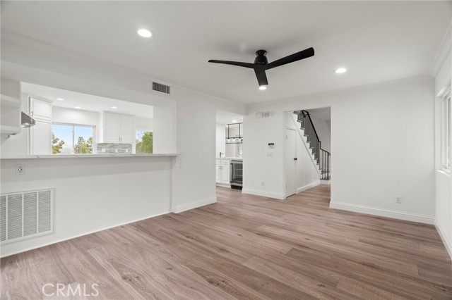 Detail Gallery Image 18 of 55 For 6216 Ellenview Ave, West Hills,  CA 91307 - 5 Beds | 2/1 Baths