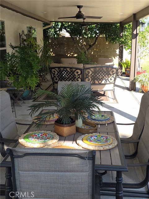 1806 Madison, Redlands CA: https://media.crmls.org/medias/1ce14d48-45ee-4241-9bb8-d696b9f8352f.jpg