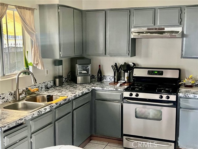 Detail Gallery Image 11 of 26 For 2195 E 19th St, San Bernardino,  CA 92404 - – Beds | – Baths