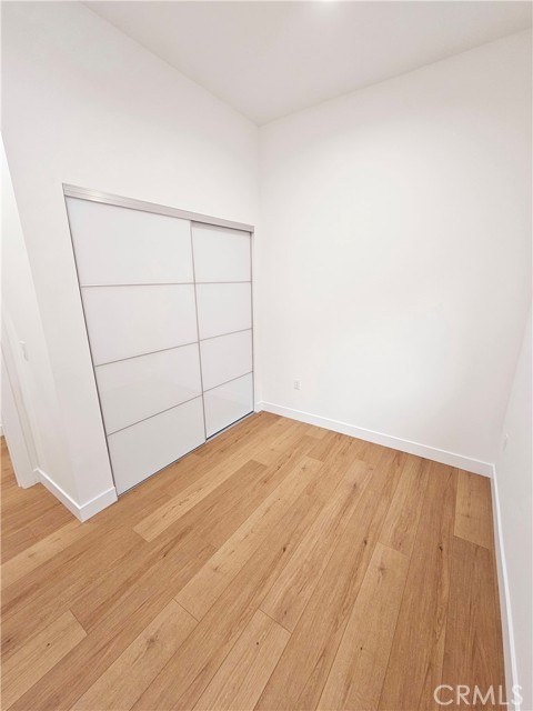 Detail Gallery Image 11 of 25 For 2581 Windsor Ave, Altadena,  CA 91001 - 3 Beds | 3 Baths