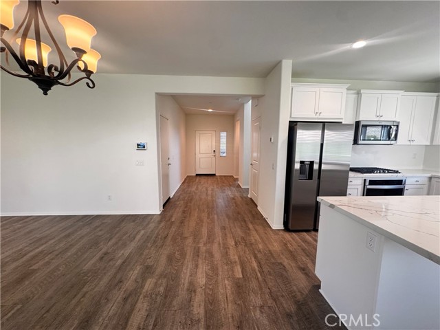 24054 Kerrigan Drive, Menifee CA: https://media.crmls.org/medias/1ce388da-cad0-43d5-af92-968e9690cf98.jpg