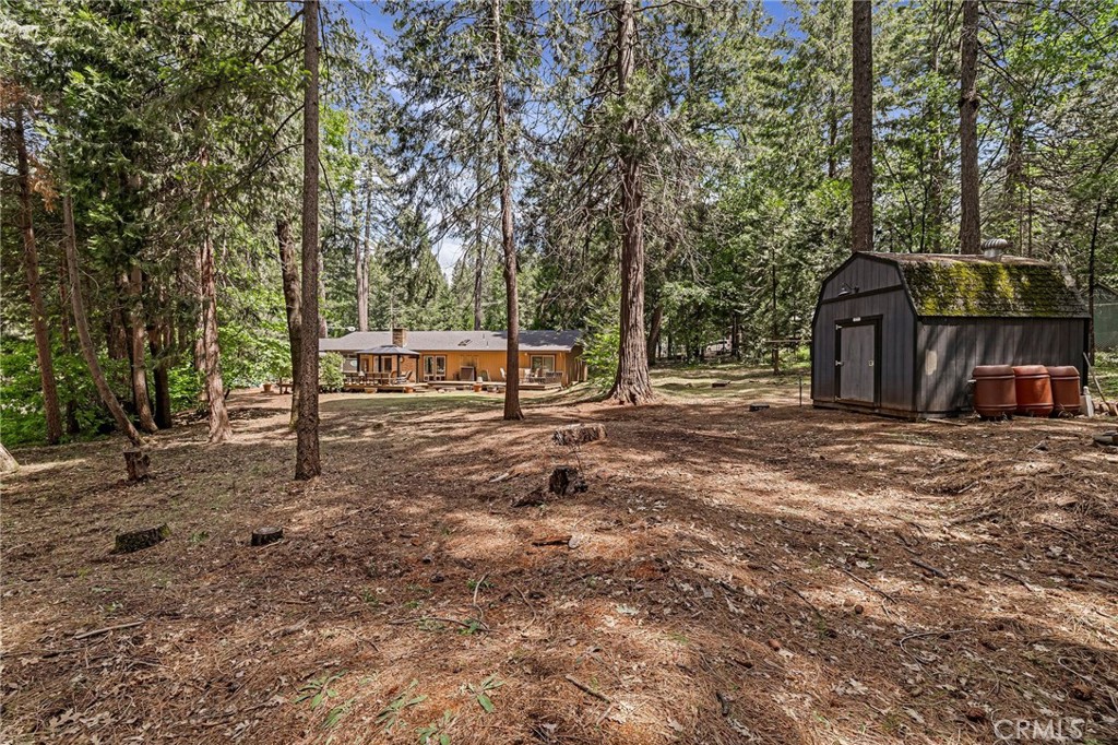 https://media.crmls.org/medias/1ce3b8d0-9091-43c1-be23-5b5d0c0465d7.jpg?preset=X-Large