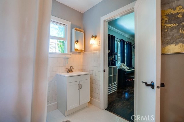 Detail Gallery Image 26 of 39 For 130 Violet Ave, Monrovia,  CA 91016 - 3 Beds | 1 Baths