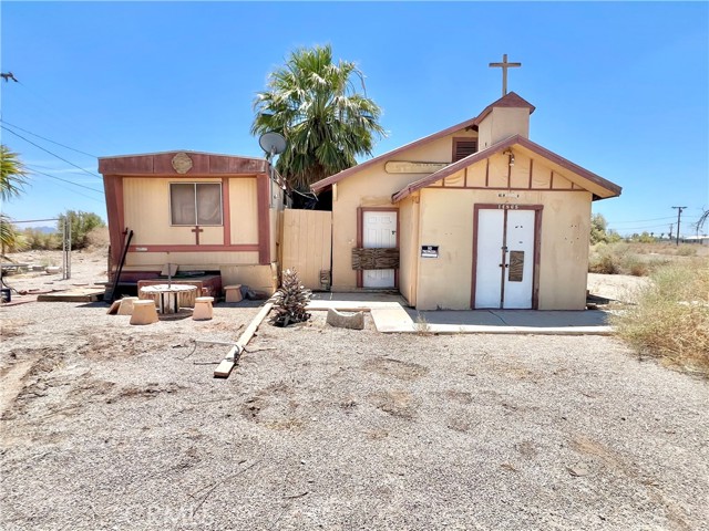 Detail Gallery Image 1 of 12 For 14865 San Juan Ave, Blythe,  CA 92272 - 1 Beds | 1 Baths