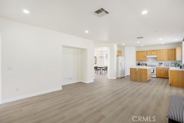 5444 Broderick Court, Hemet CA: https://media.crmls.org/medias/1ce5ce85-0931-4d9e-8471-8e9afbe515b2.jpg