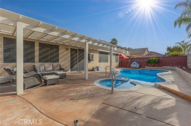 Detail Gallery Image 19 of 23 For 397 Pamela Ct, Hemet,  CA 92544 - 4 Beds | 2 Baths