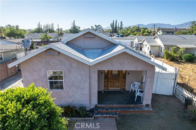 Detail Gallery Image 2 of 57 For 11203 Sheldon St, Sun Valley,  CA 91352 - 4 Beds | 2 Baths