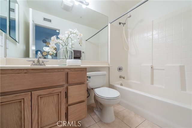 Detail Gallery Image 23 of 39 For 14 Chaumont, Mission Viejo,  CA 92692 - 3 Beds | 2/1 Baths