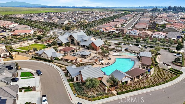 Detail Gallery Image 29 of 32 For 748 Expedition Way, Madera,  CA 93636 - 3 Beds | 2 Baths