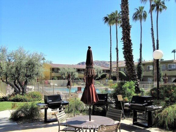 Image 6 for 1950 Palm Canyon DR #109