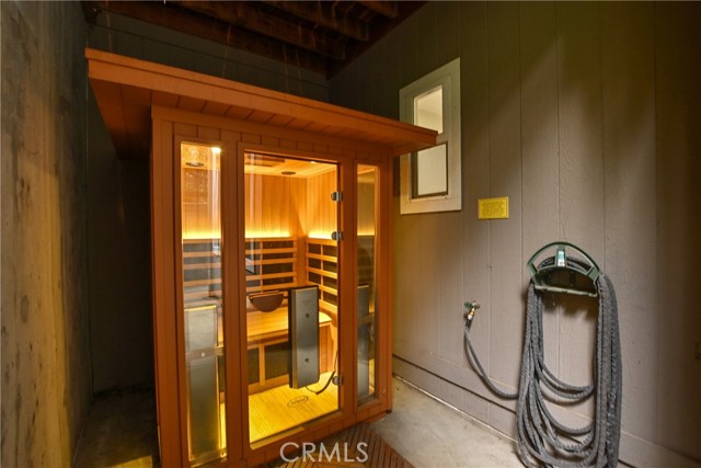 24586 Horst Drive, Crestline CA: https://media.crmls.org/medias/1ce97ee5-a30f-4c86-bc1a-558b92c8ead0.jpg