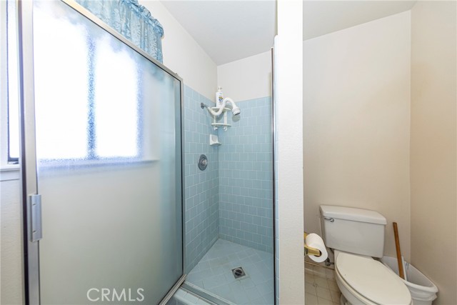 Detail Gallery Image 8 of 59 For 47457 Road 620, Oakhurst,  CA 93644 - 4 Beds | 3 Baths