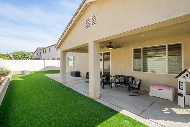 Detail Gallery Image 25 of 34 For 11661 Forsythia, Jurupa Valley,  CA 91752 - 4 Beds | 2/1 Baths