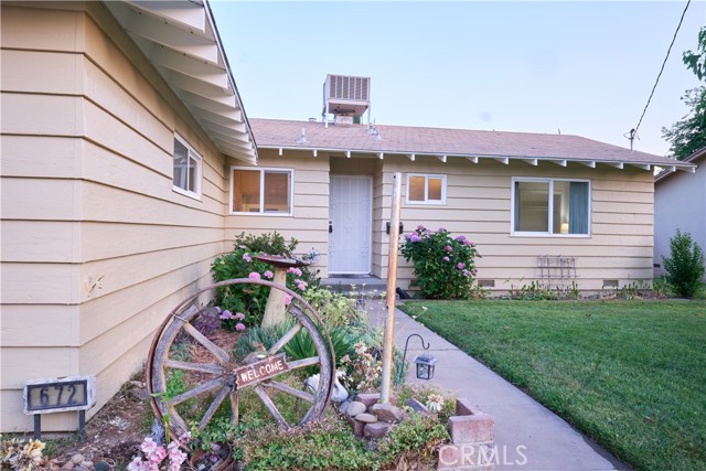 672 E Alexander Avenue, Merced CA: https://media.crmls.org/medias/1cea7743-2baf-4f25-bf87-c38212bcf33c.jpg