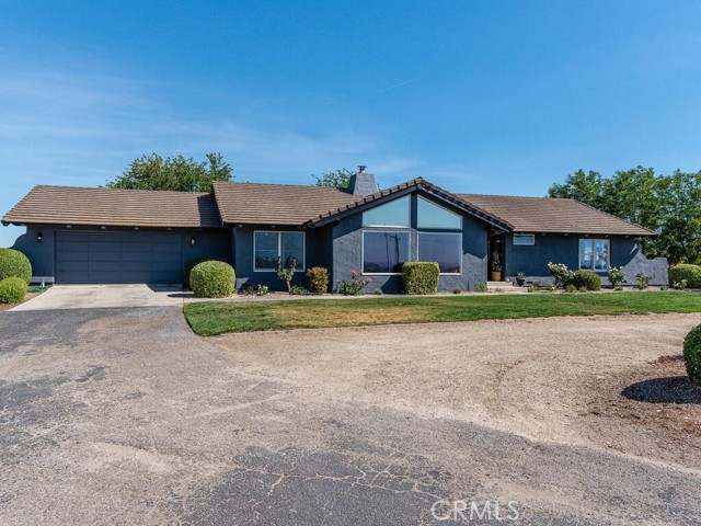 Detail Gallery Image 42 of 74 For 7790 Airport Rd, Paso Robles,  CA 93446 - 6 Beds | 5/2 Baths