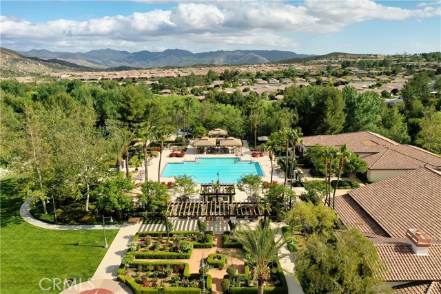 1544 Big Horn, Beaumont CA: https://media.crmls.org/medias/1ceafd6f-522d-444f-b3bb-0fbd19a67c17.jpg