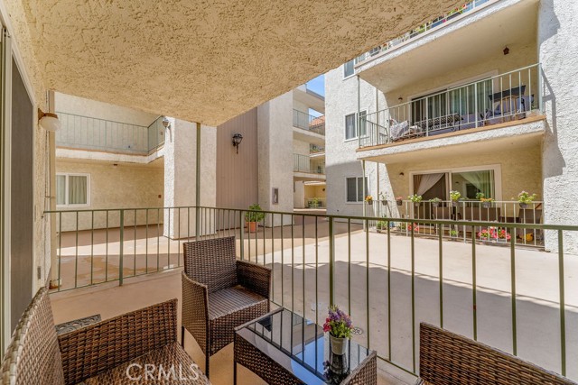 Detail Gallery Image 18 of 44 For 1344 5th St #7,  Glendale,  CA 91201 - 2 Beds | 2 Baths