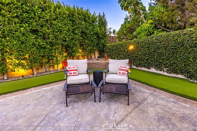 25065 Sunset W Place, Laguna Hills CA: https://media.crmls.org/medias/1ceba4bf-0cde-4f70-a38d-0af28dc8e33c.jpg