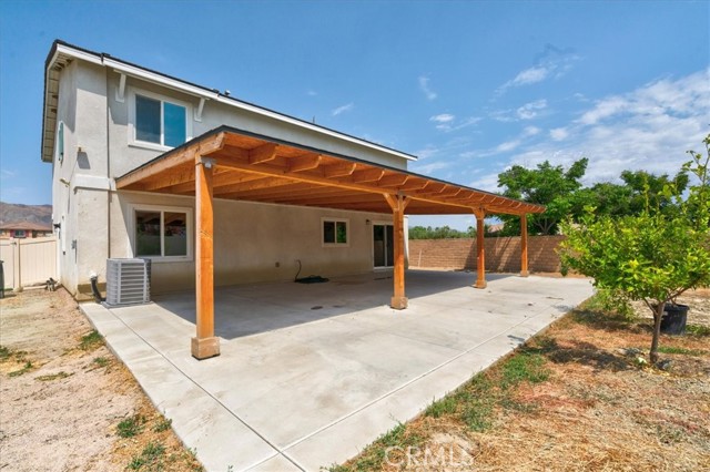 Detail Gallery Image 27 of 28 For 838 Avenida Del Rio, San Jacinto,  CA 92582 - 4 Beds | 3 Baths