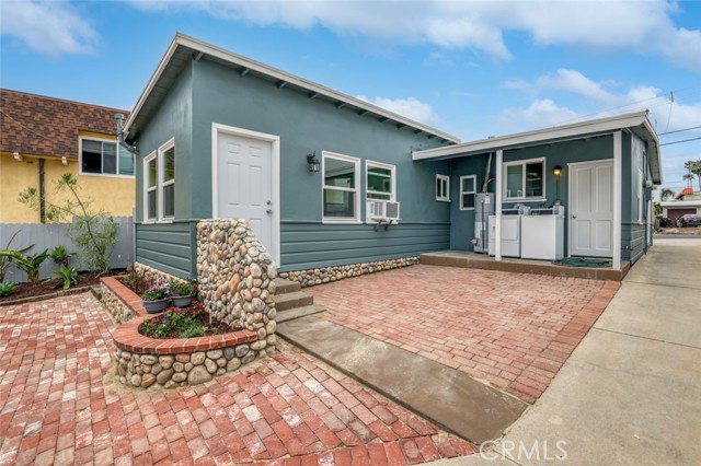 Detail Gallery Image 34 of 51 For 221 Avenida Monterey, San Clemente,  CA 92672 - 5 Beds | 4/1 Baths
