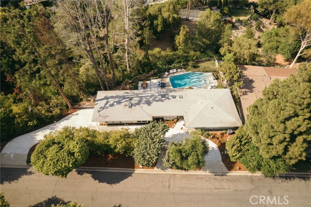 34 Shady Vista Road, Rolling Hills Estates CA: https://media.crmls.org/medias/1cecea36-5bf3-46dd-b811-36e261d56b45.jpg