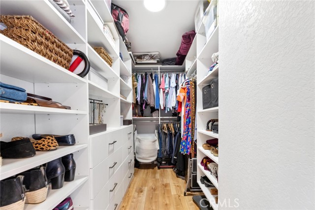 2007 Dufour Avenue, Redondo Beach CA: https://media.crmls.org/medias/1cecf255-c2a3-4ddc-a9fc-fab69902b90a.jpg