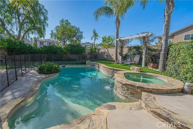 Detail Gallery Image 34 of 46 For 30401 Servilla, Castaic,  CA 91384 - 5 Beds | 3 Baths