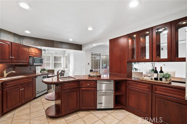 10351 Lassen Street, Los Alamitos CA: https://media.crmls.org/medias/1cedac34-e695-4948-9a93-95009365c54b.jpg