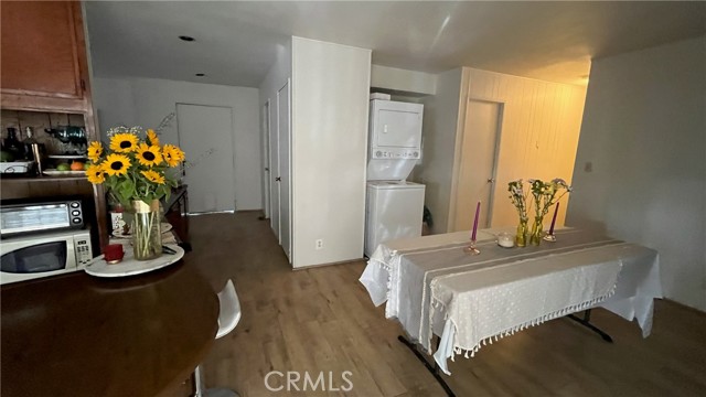 Detail Gallery Image 3 of 10 For 36 Round Table Dr, Riverside,  CA 92507 - 3 Beds | 2 Baths